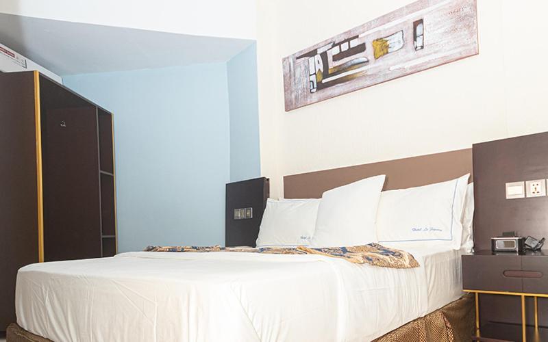 Hotel Le Figaro 杜阿拉 外观 照片