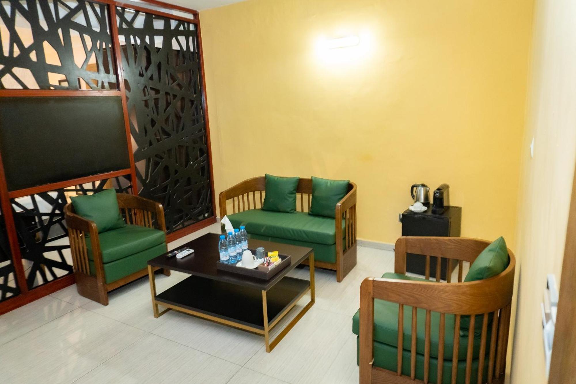 Hotel Le Figaro 杜阿拉 外观 照片