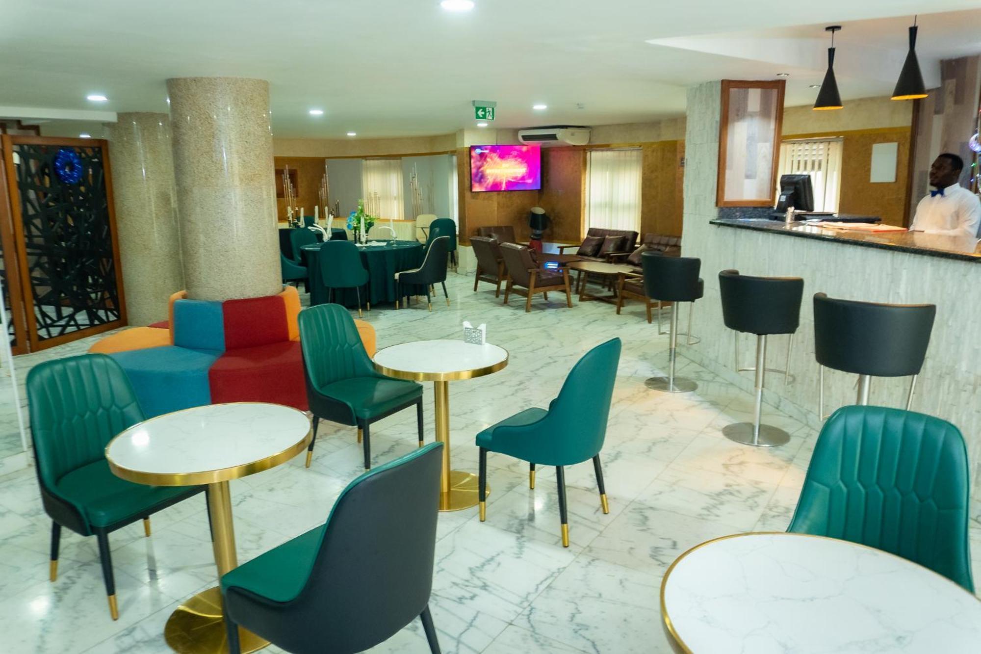 Hotel Le Figaro 杜阿拉 外观 照片