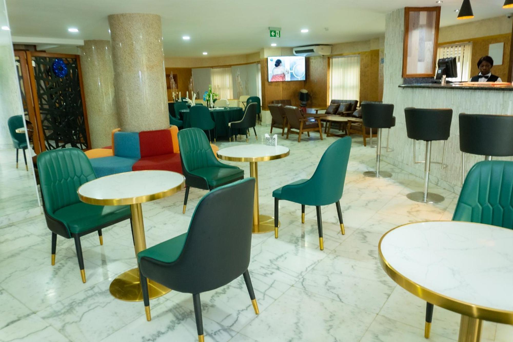 Hotel Le Figaro 杜阿拉 外观 照片